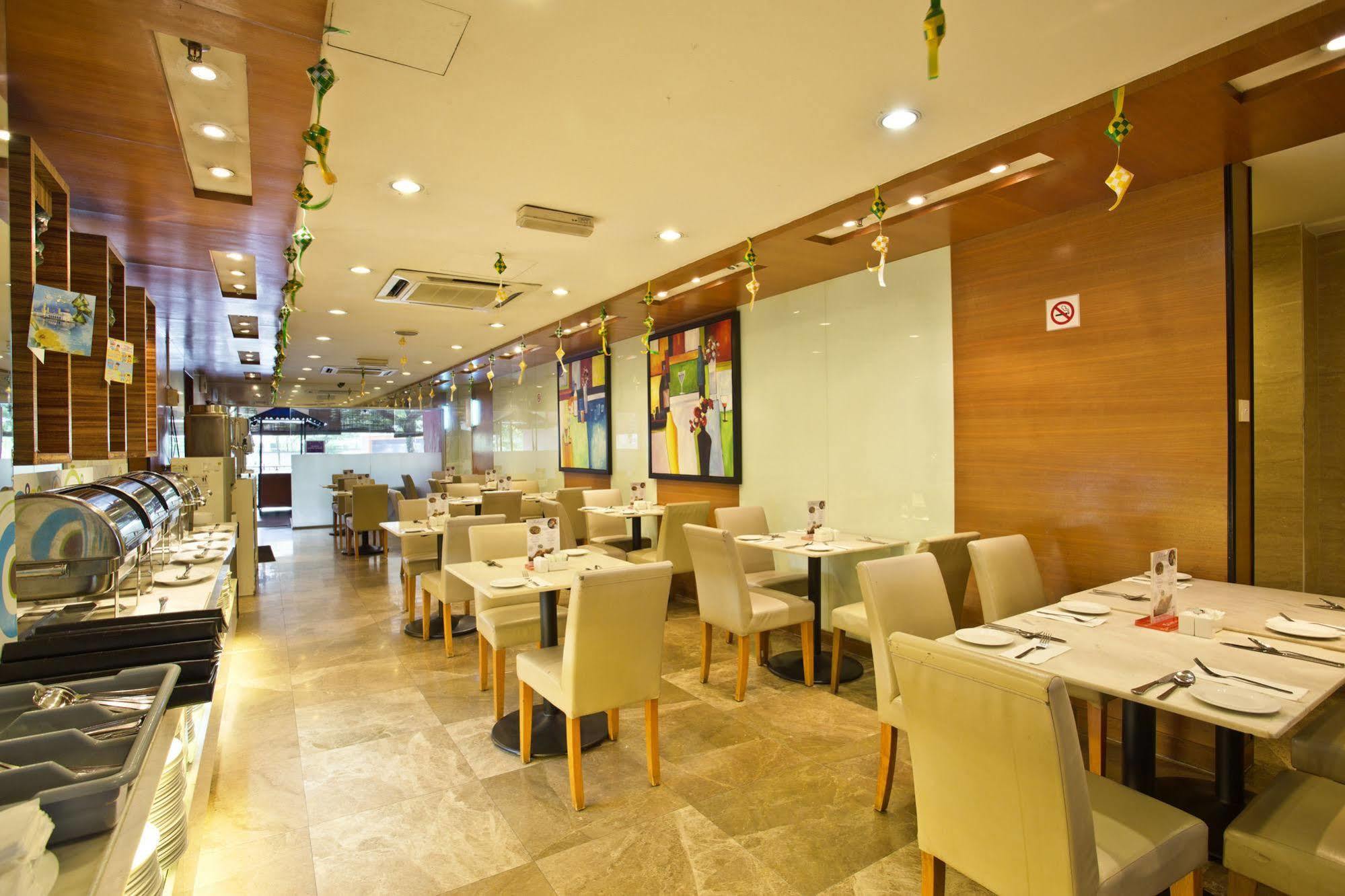Silka Johor Bahru Hotel Exterior foto
