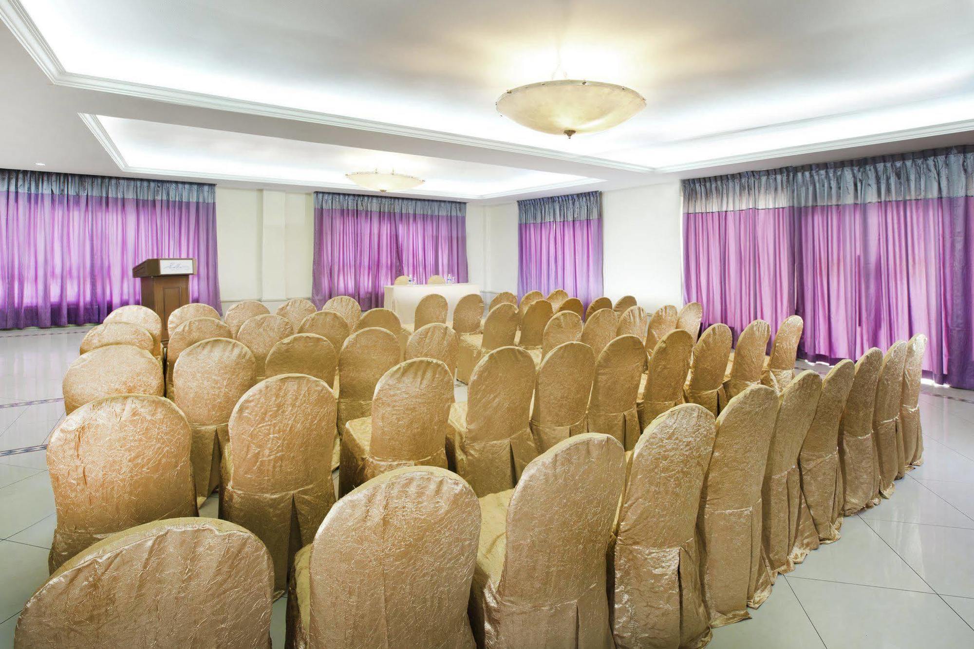 Silka Johor Bahru Hotel Exterior foto